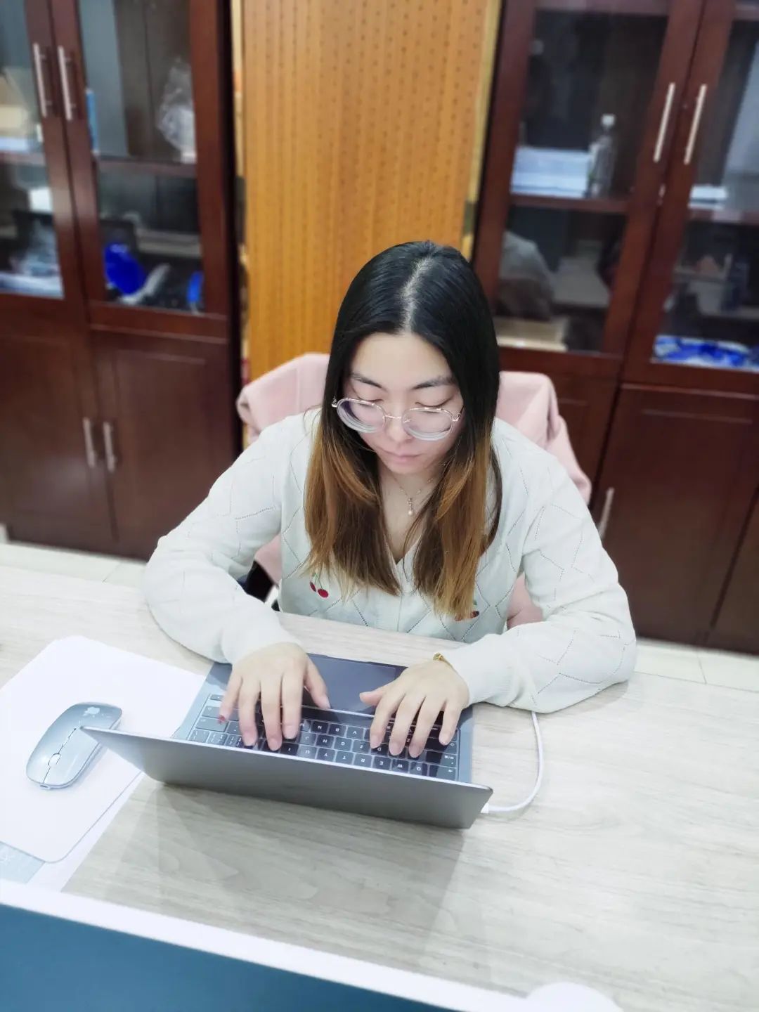 1679896758392774.jpg 1679896758392774.jpg