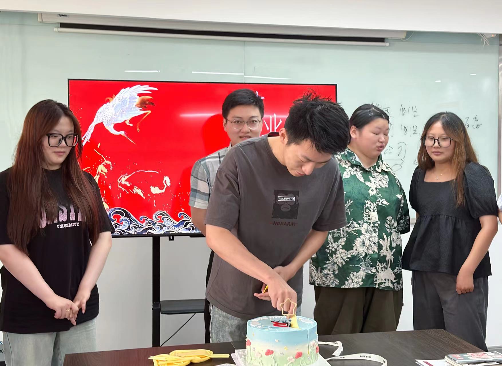 1693270192958275.jpg 1693270192958275.jpg