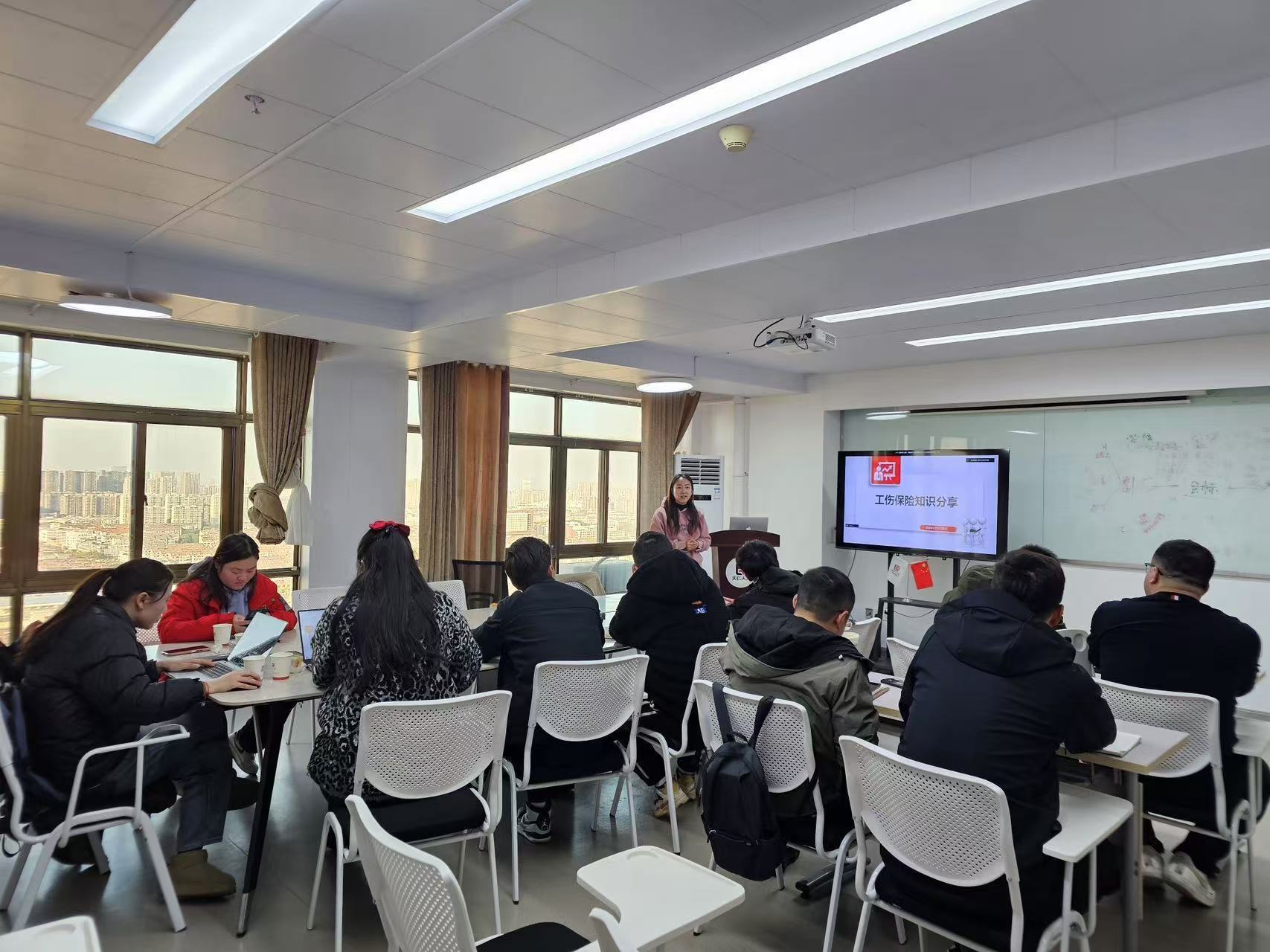 1733359010351974.jpg 1733359010351974.jpg